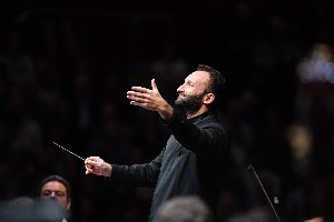 Израильский филармонический оркестр с гордостью открывает 88-й сезон